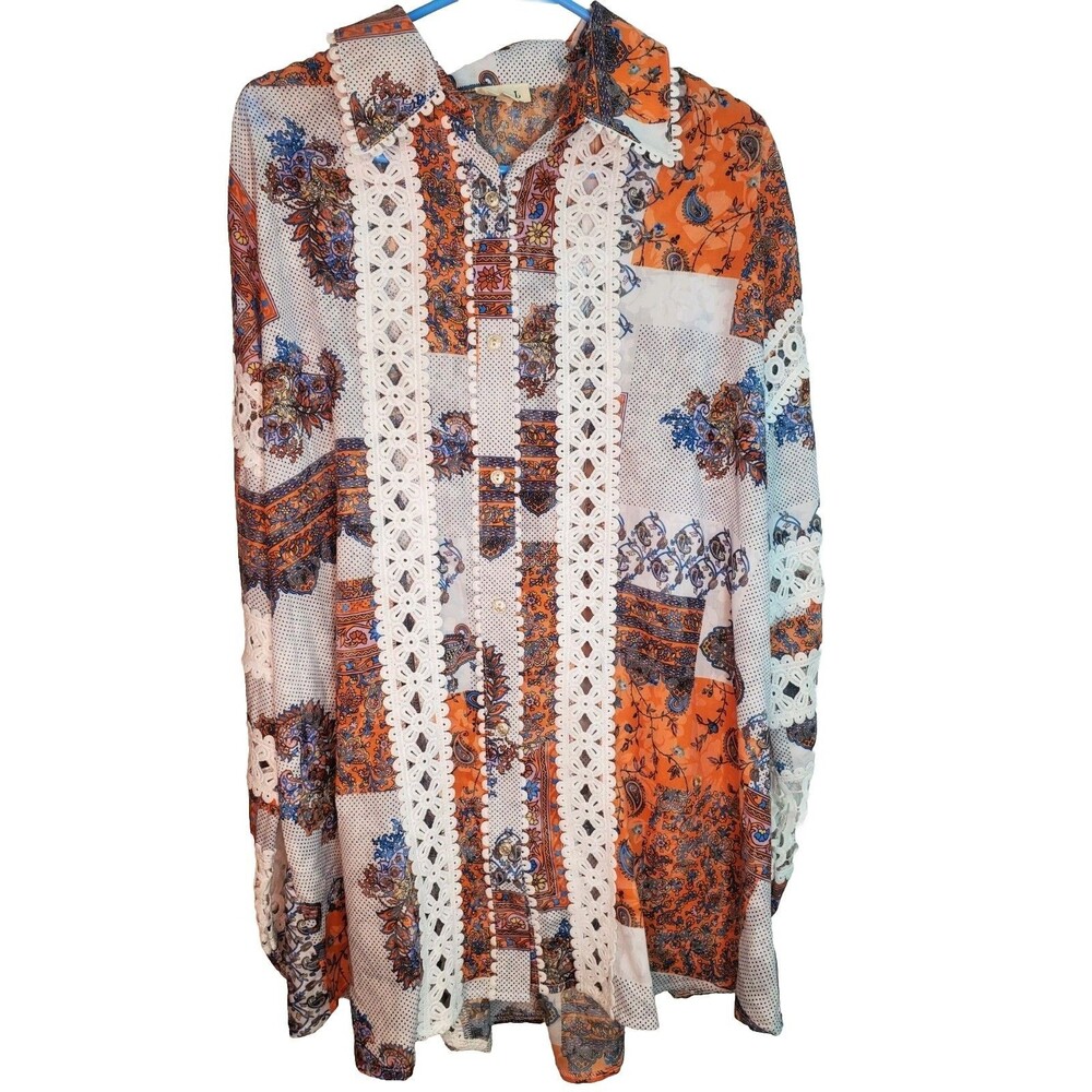POL Floral and Lace Tunic Style Size S But will fit everyone